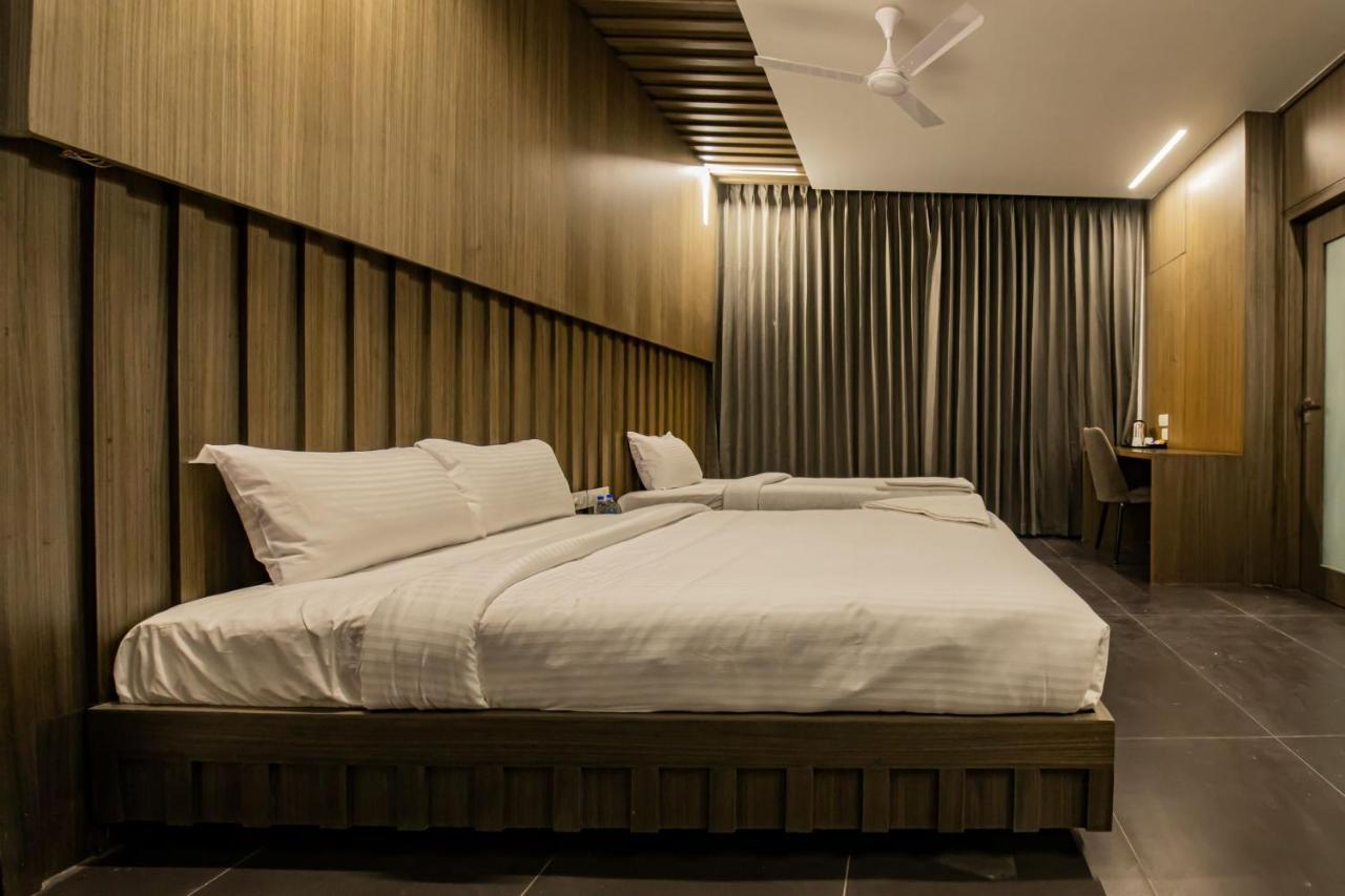 Rathna Residency - Near Us Consulate Hotel Csennai Kültér fotó