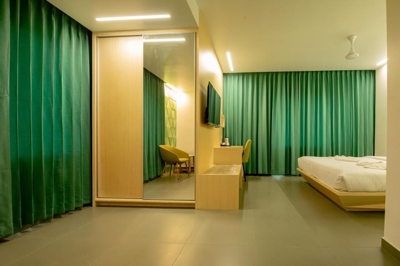 Rathna Residency - Near Us Consulate Hotel Csennai Kültér fotó