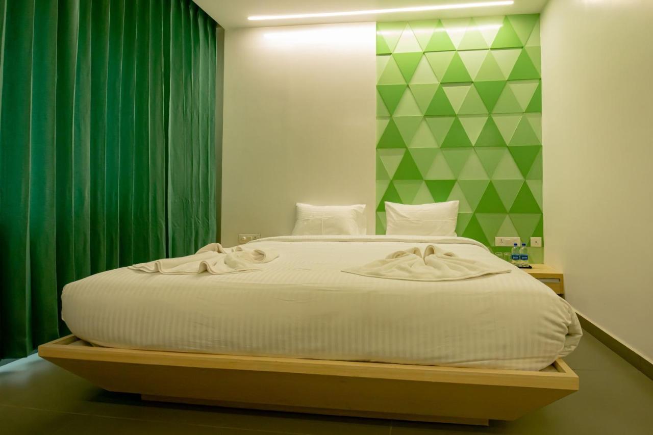 Rathna Residency - Near Us Consulate Hotel Csennai Kültér fotó
