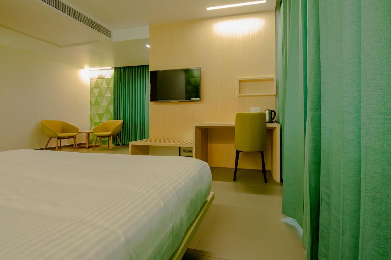Rathna Residency - Near Us Consulate Hotel Csennai Kültér fotó
