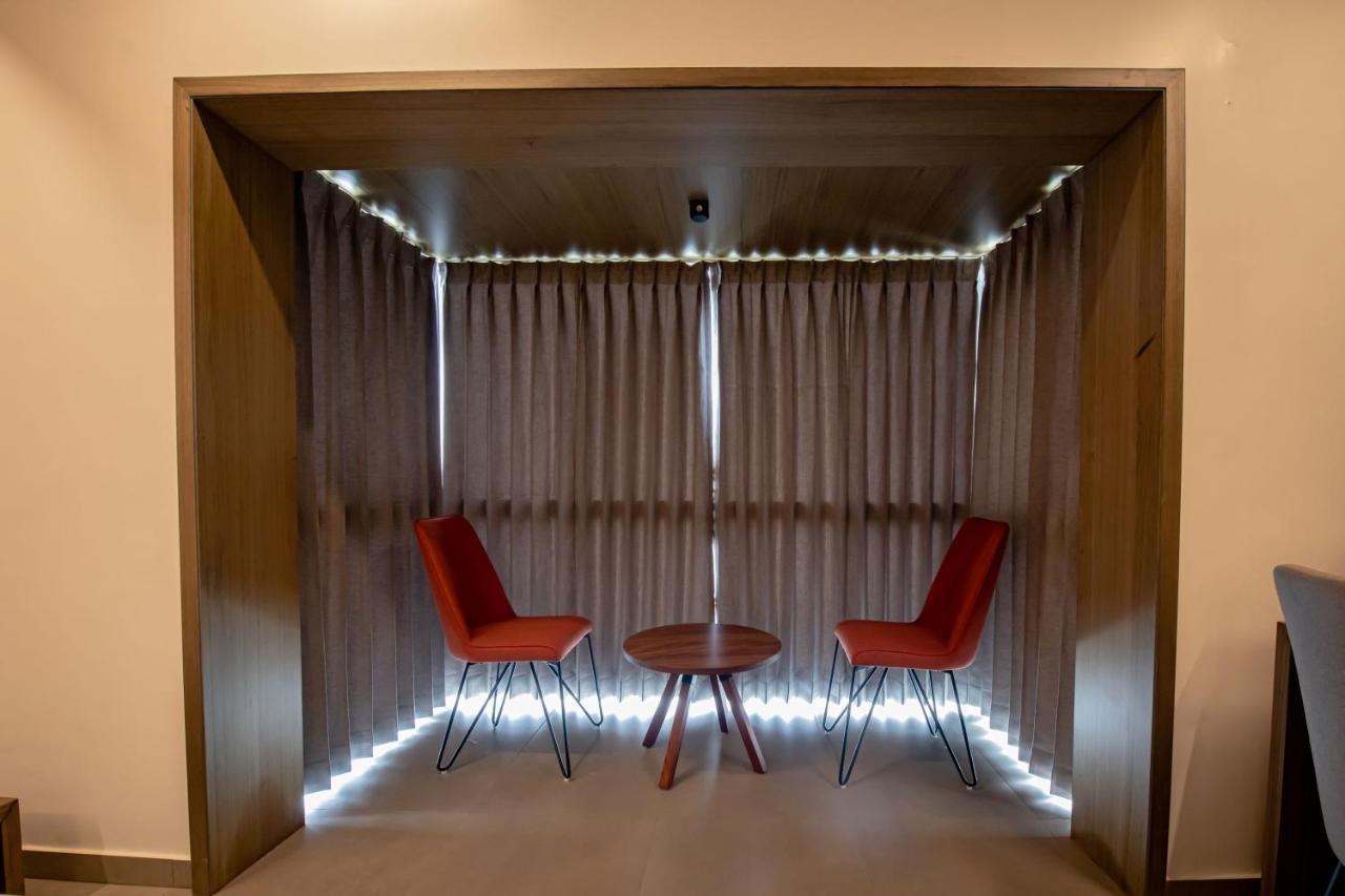 Rathna Residency - Near Us Consulate Hotel Csennai Kültér fotó