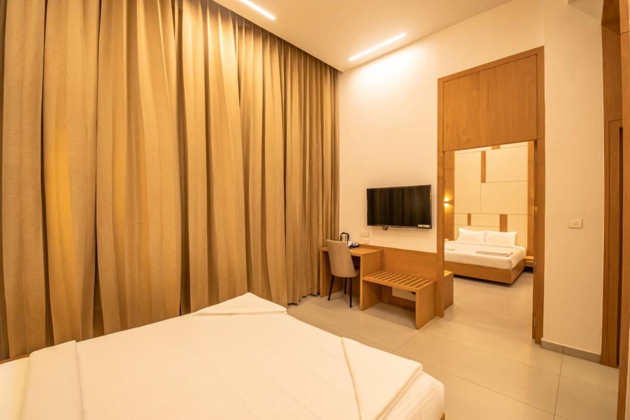 Rathna Residency - Near Us Consulate Hotel Csennai Kültér fotó