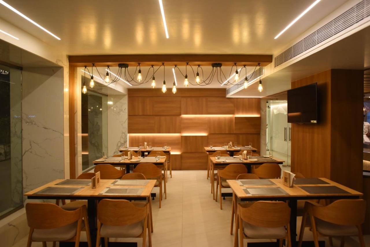 Rathna Residency - Near Us Consulate Hotel Csennai Kültér fotó