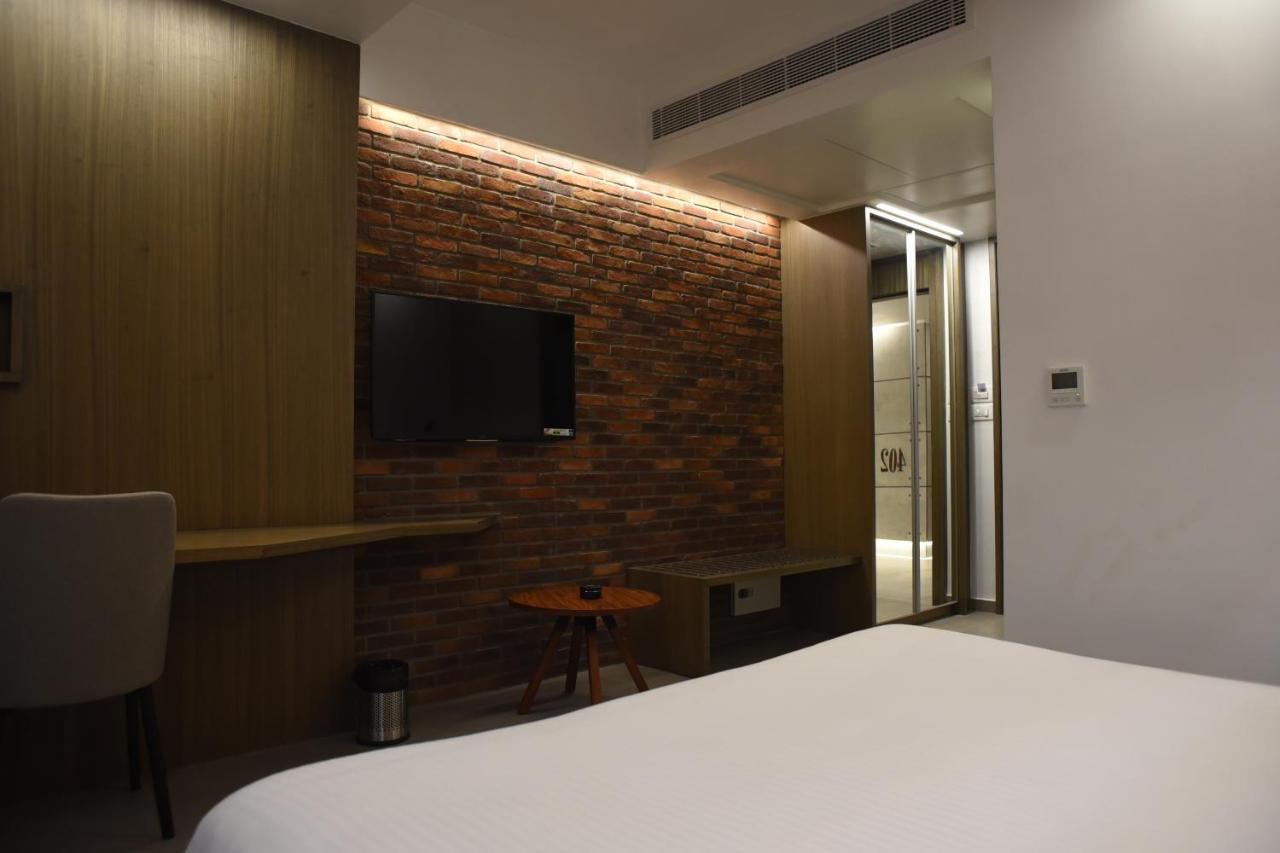 Rathna Residency - Near Us Consulate Hotel Csennai Kültér fotó