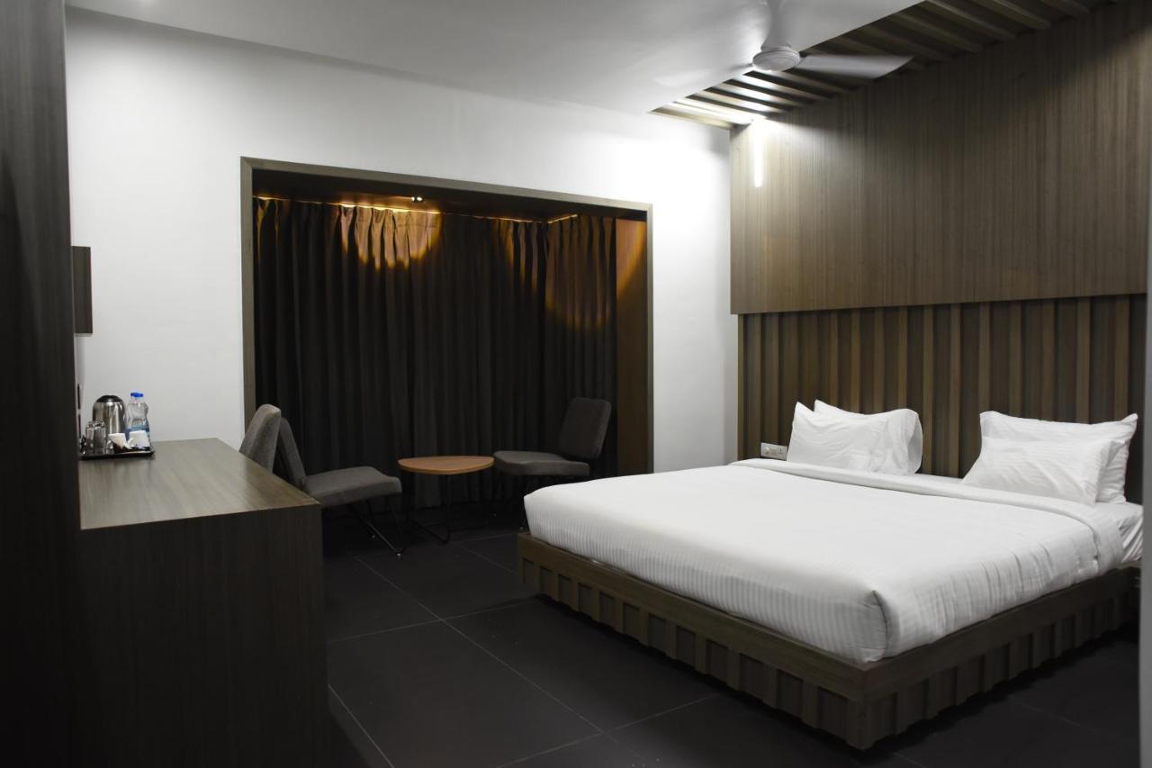 Rathna Residency - Near Us Consulate Hotel Csennai Kültér fotó