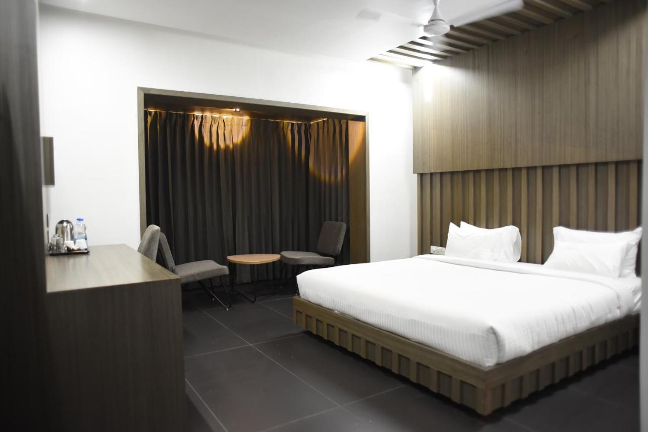 Rathna Residency - Near Us Consulate Hotel Csennai Kültér fotó